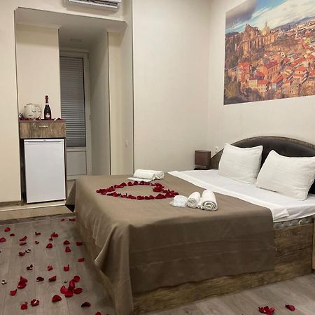 Sweet Rooms Inn تبليسي المظهر الخارجي الصورة