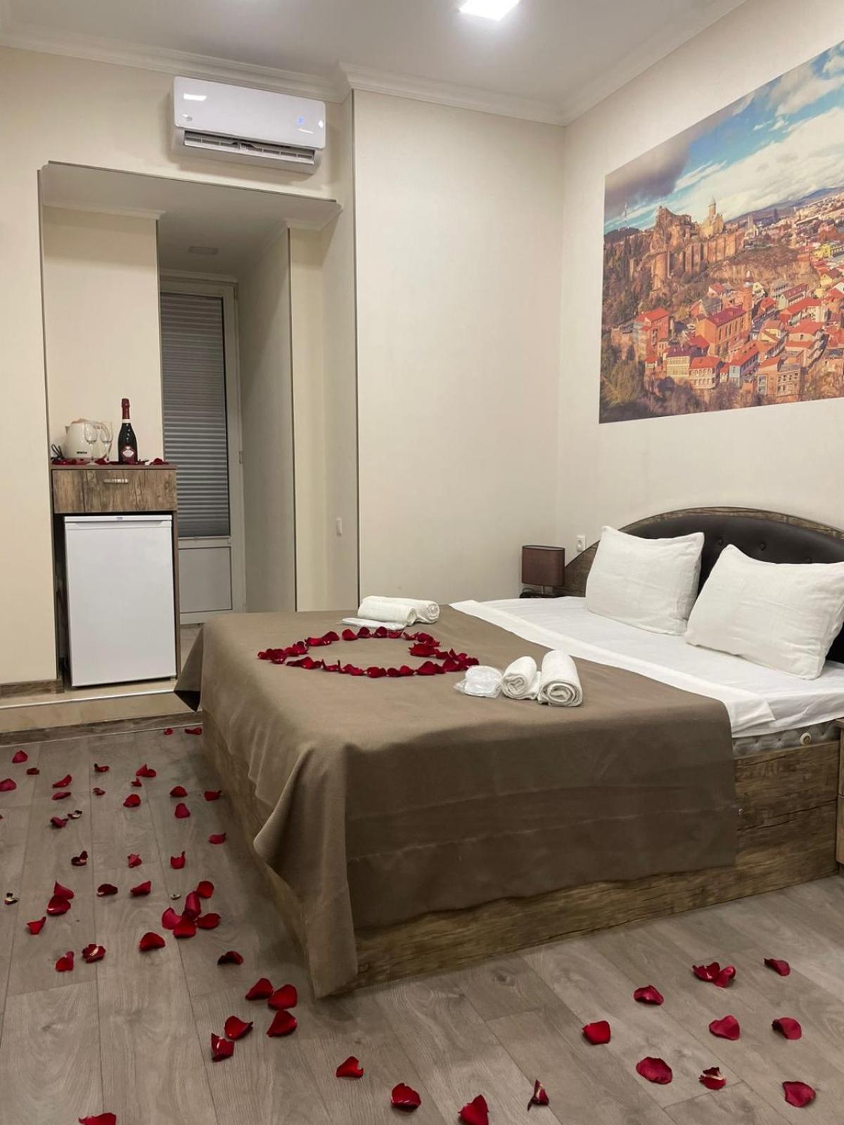Sweet Rooms Inn تبليسي المظهر الخارجي الصورة