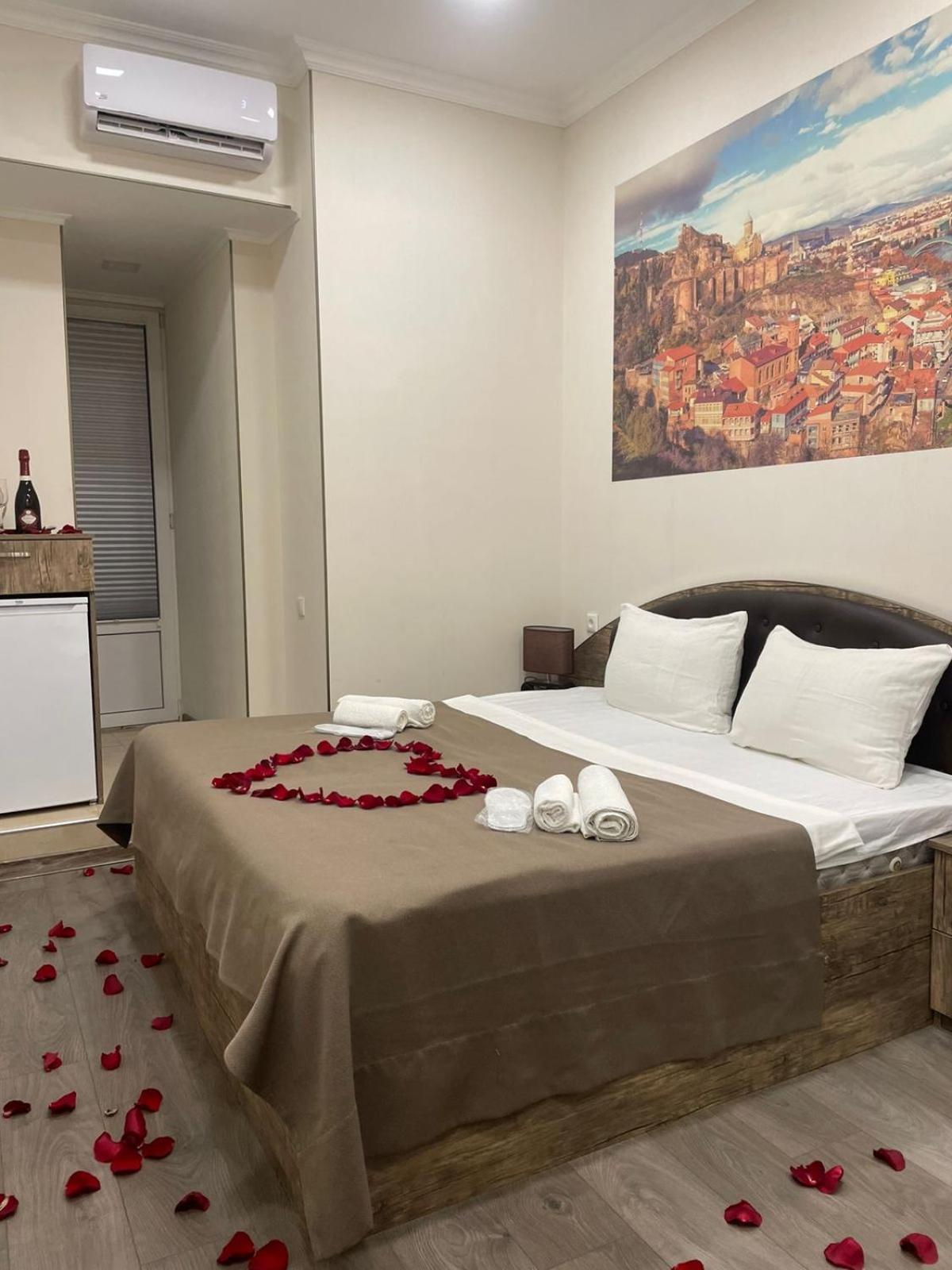 Sweet Rooms Inn تبليسي المظهر الخارجي الصورة