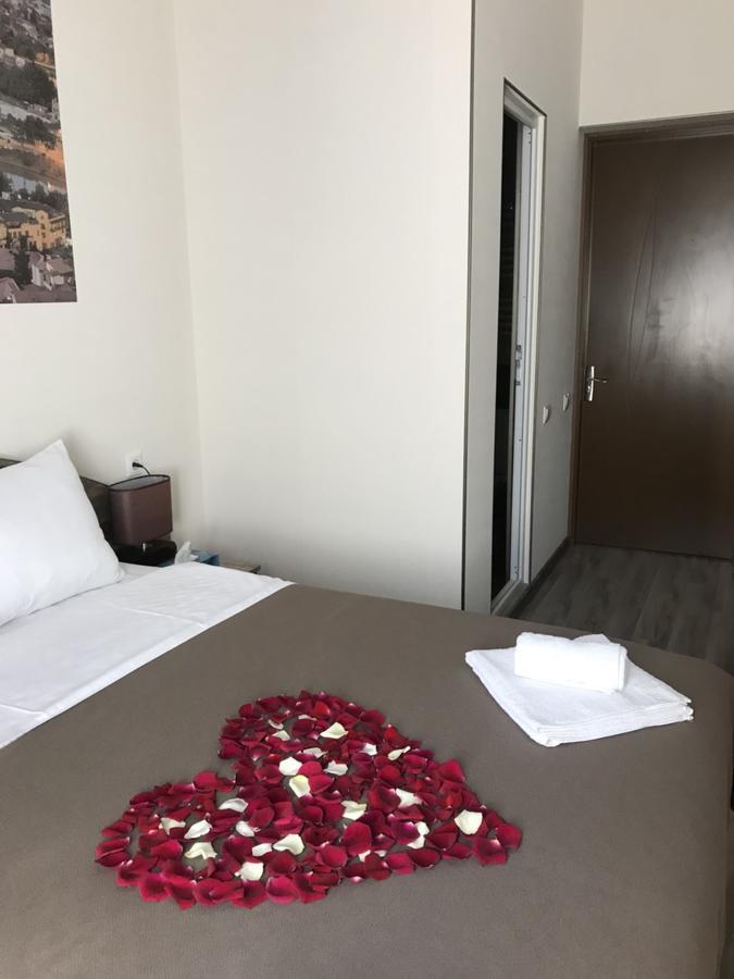 Sweet Rooms Inn تبليسي المظهر الخارجي الصورة